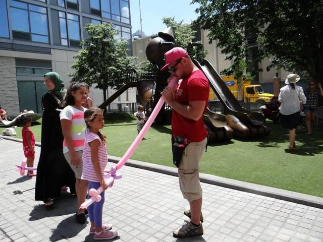 Balloon Artist Balloon Artist